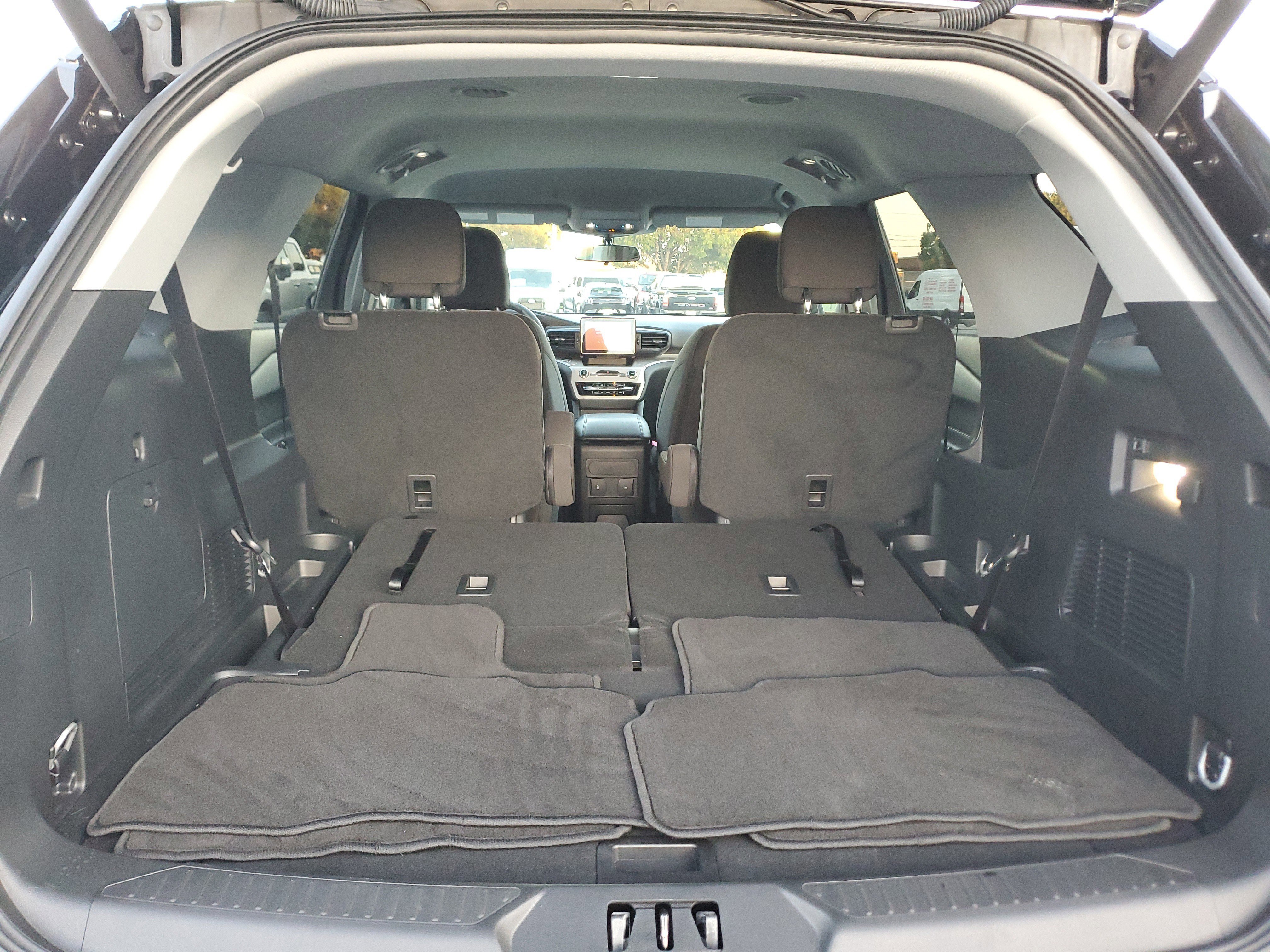 Certified 2023 Ford Explorer XLT image 15