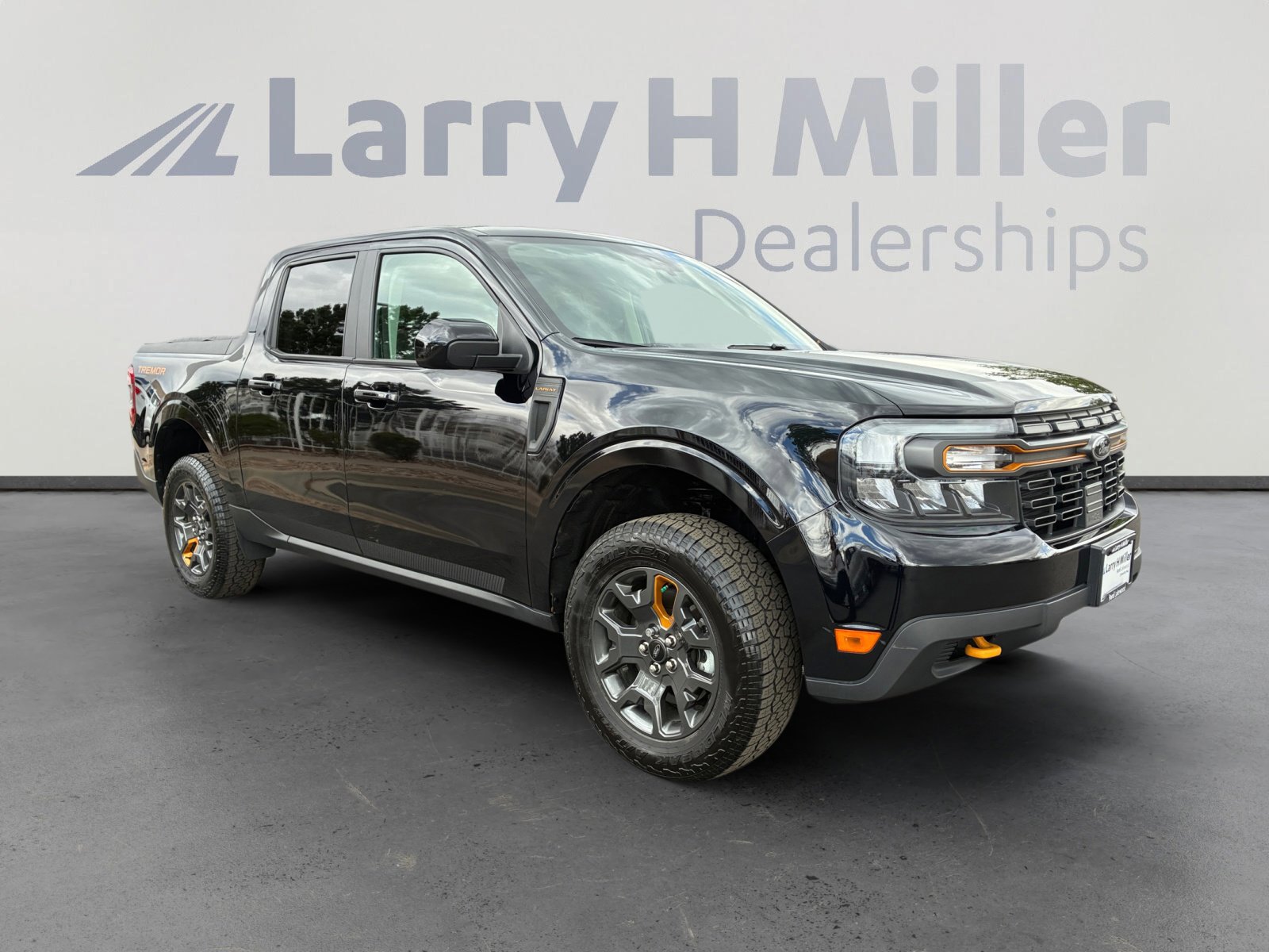 Certified 2024 Ford Maverick Tremor w/ Tremor Off-Road Package image 7