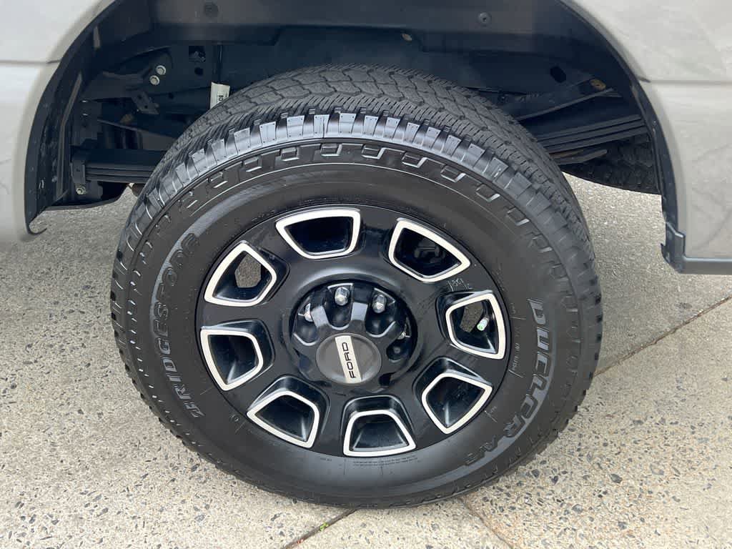 Certified 2024 Ford F350 Platinum AWD/4WD image 20