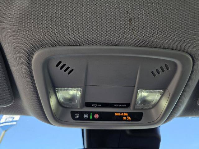 Used 2025 Chevrolet Malibu LT FWD image 19