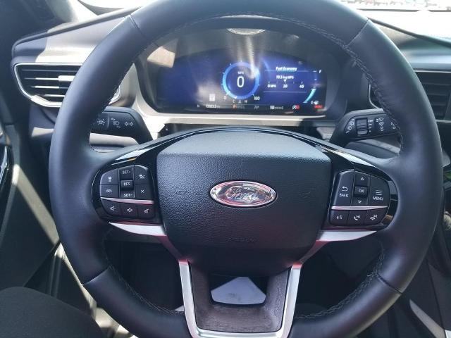Certified 2023 Ford Explorer Platinum w/ Technology Package AWD/4WD image 26