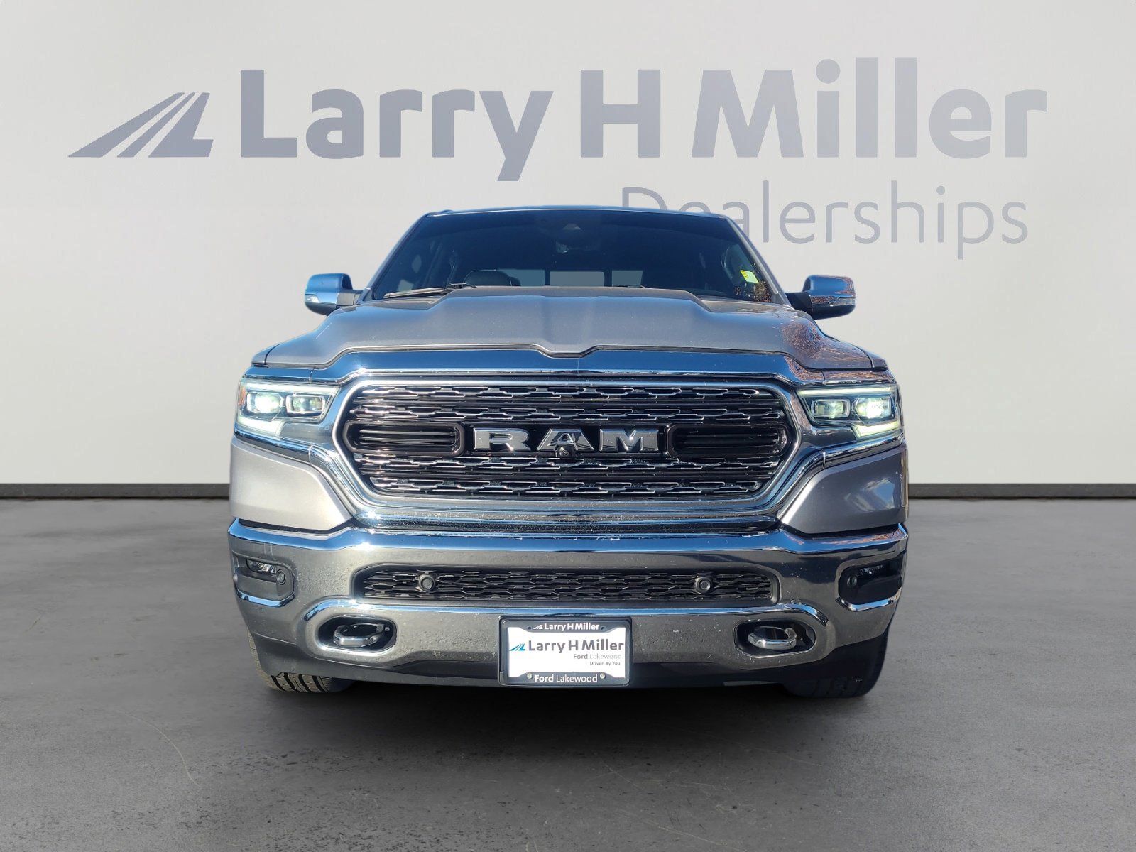 Used 2021 RAM 1500 Limited image 8
