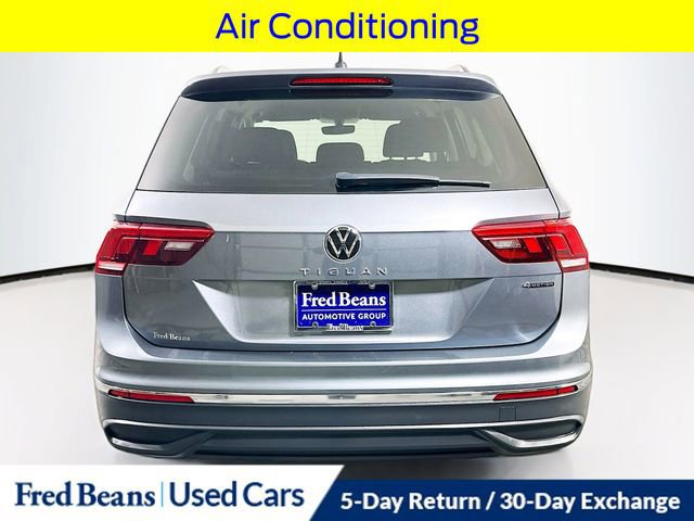 Used 2023 Volkswagen Tiguan S image 4