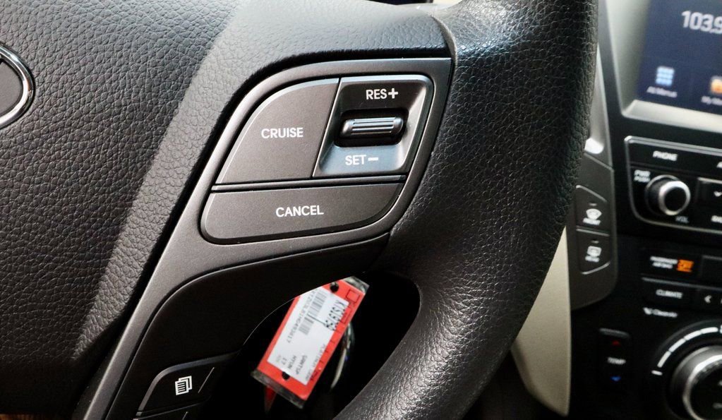 Used 2017 Hyundai Santa Fe Sport image 29