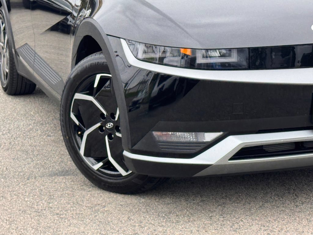Used 2024 Hyundai Ioniq 5 SE RWD image 4