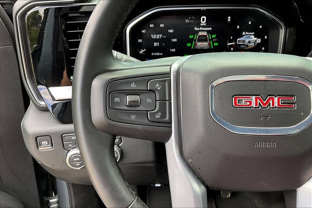 Used 2026 GMC Sierra 1500 SLT AWD/4WD image 14