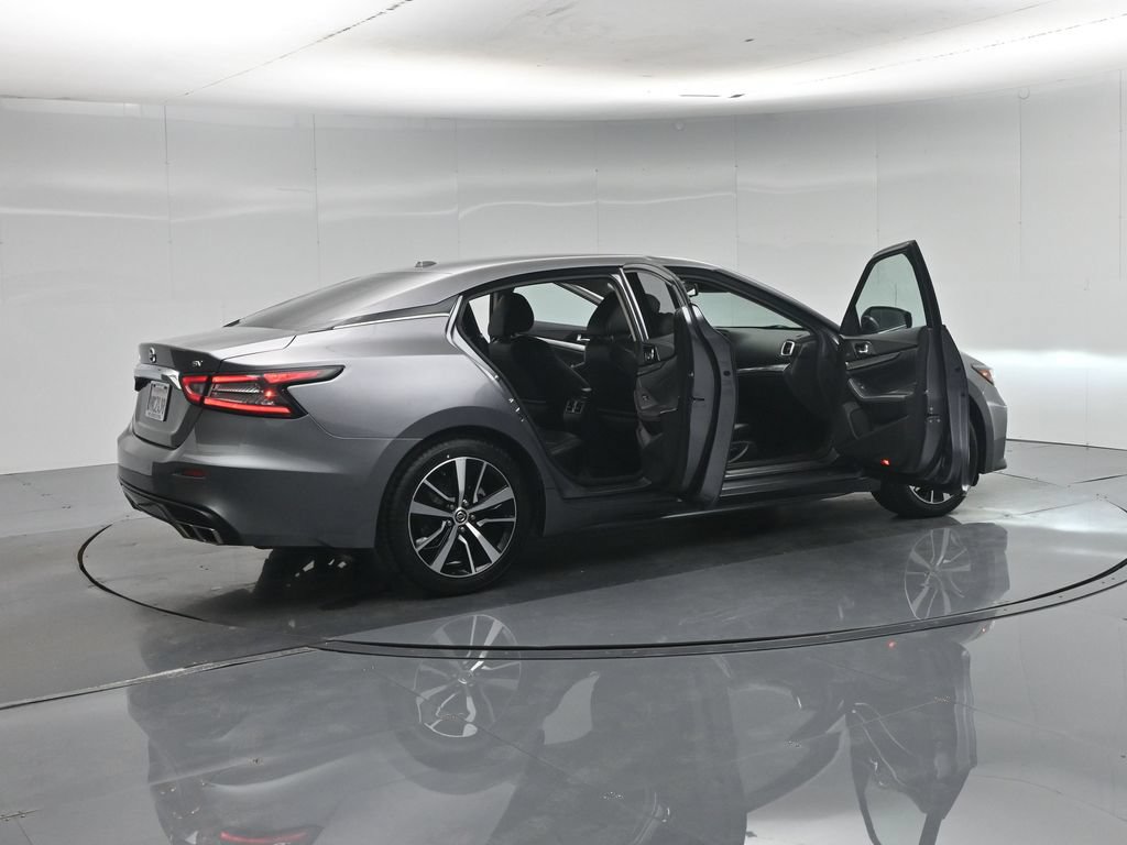 Used 2021 Nissan Maxima 3.5 SV w/ Floor Mat Group FWD image 6