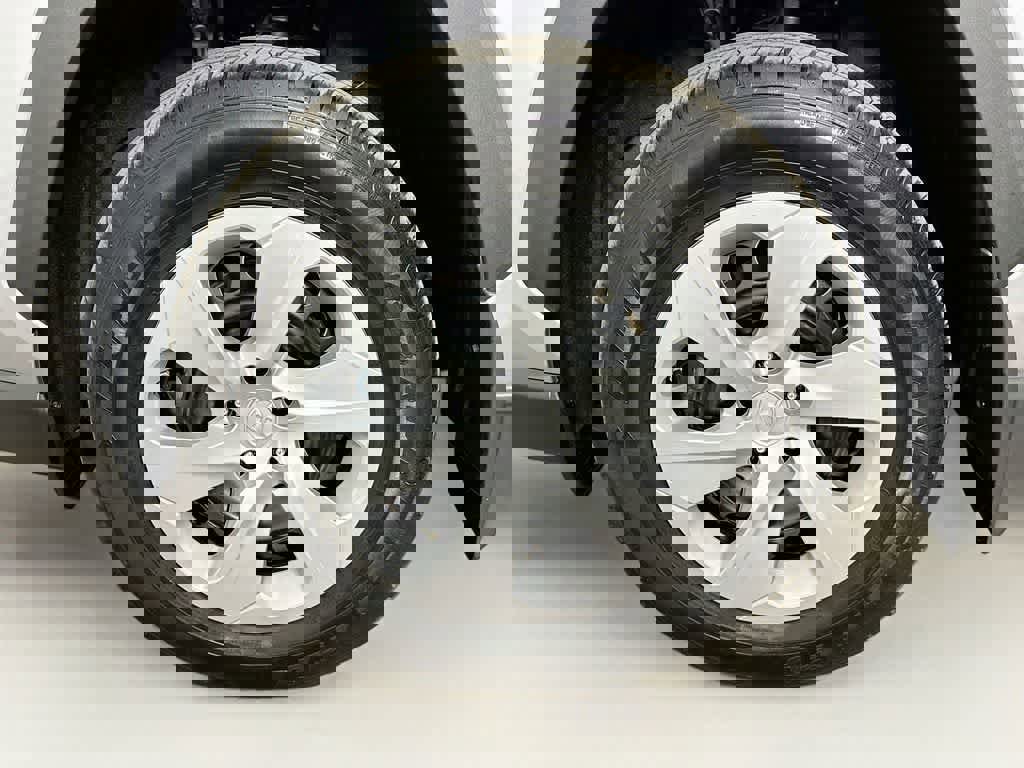 Used 2025 Toyota RAV4 LE FWD image 11