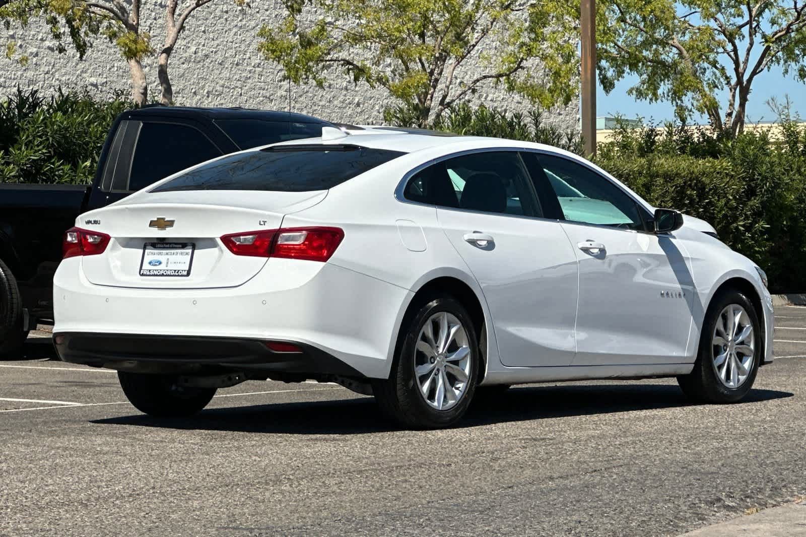 Used 2024 Chevrolet Malibu LT image 5