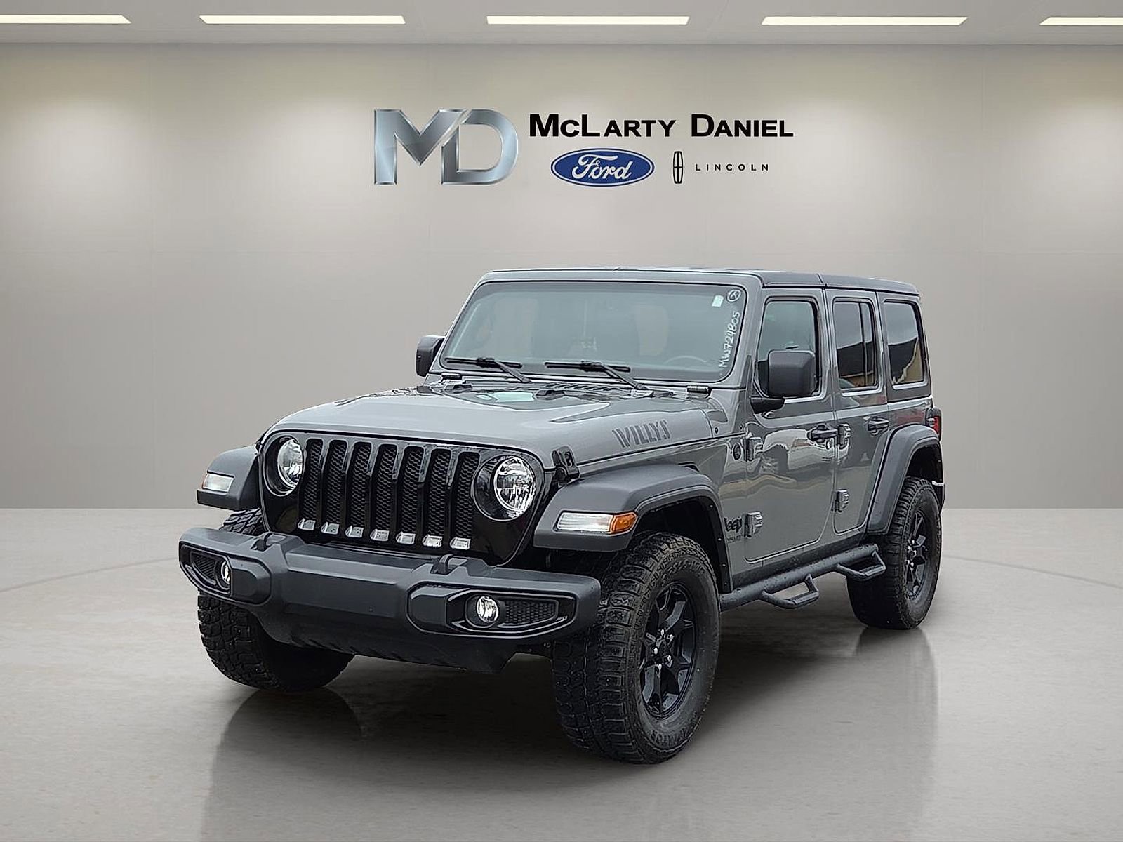 Used 2021 Jeep Wrangler Unlimited Willys image 2