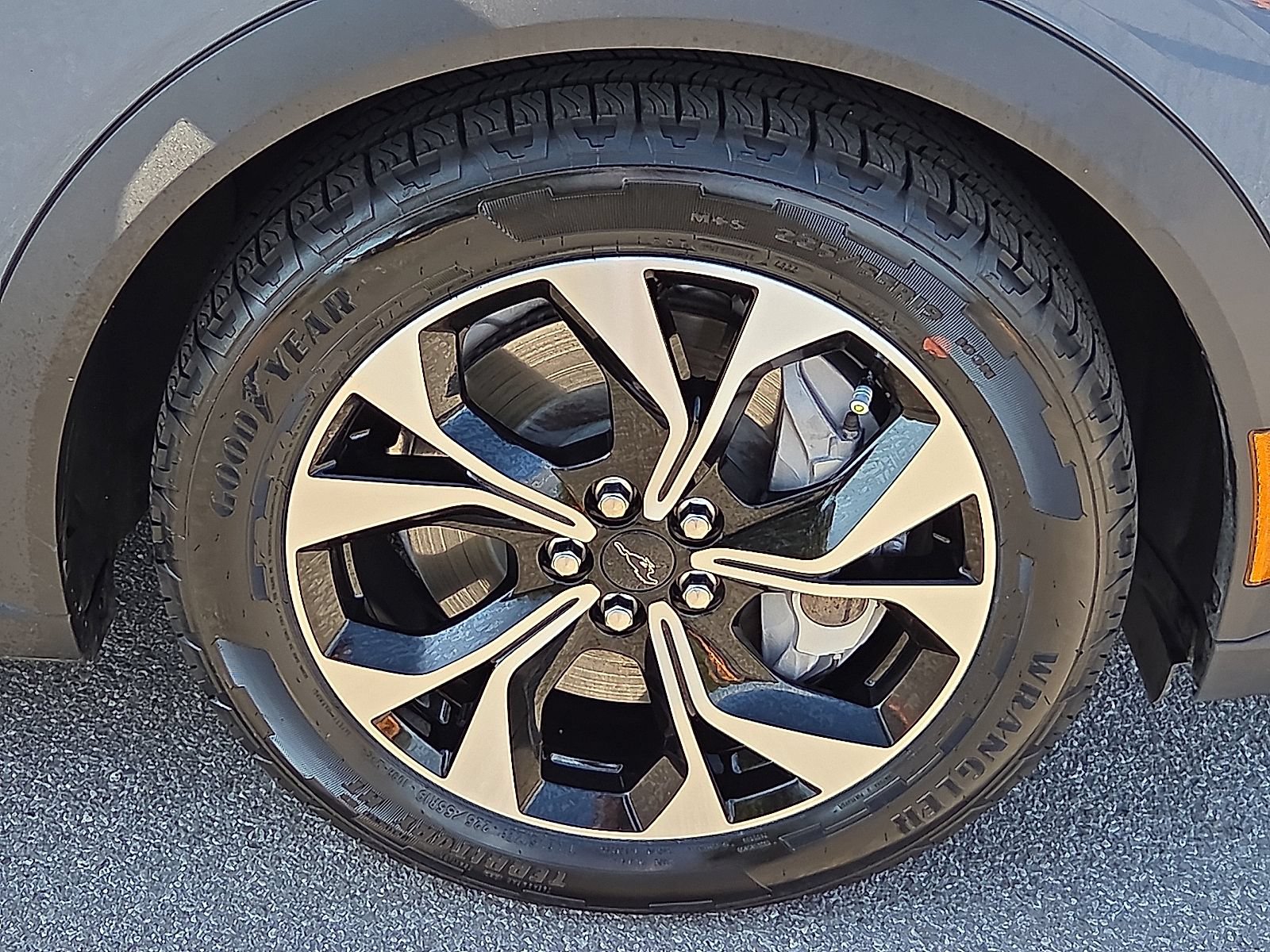 Certified 2024 Ford Mustang Mach-E Select AWD/4WD image 7