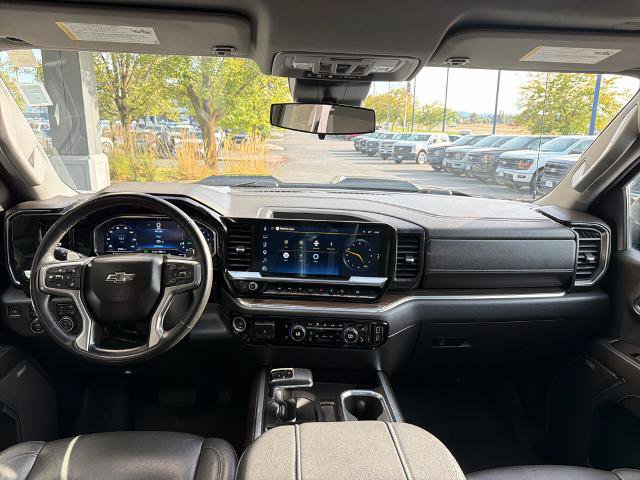 Used 2023 Chevrolet Silverado 1500 LT Trail Boss w/ LT Trail Boss Premium Package AWD/4WD image 34