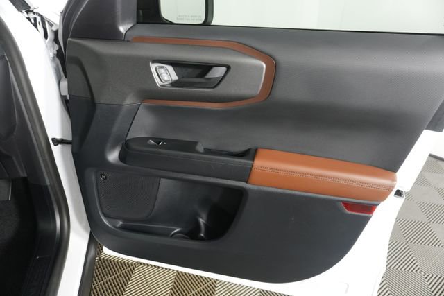 Certified 2025 Ford Bronco Sport Outer Banks w/ Outer Banks Tech Package+ AWD/4WD image 29