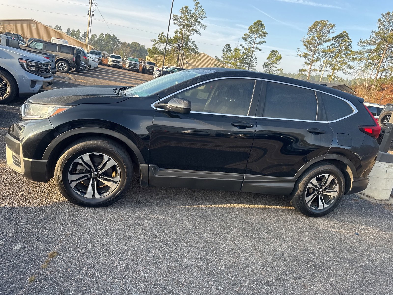 Used 2022 Honda CR-V Special Edition image 2