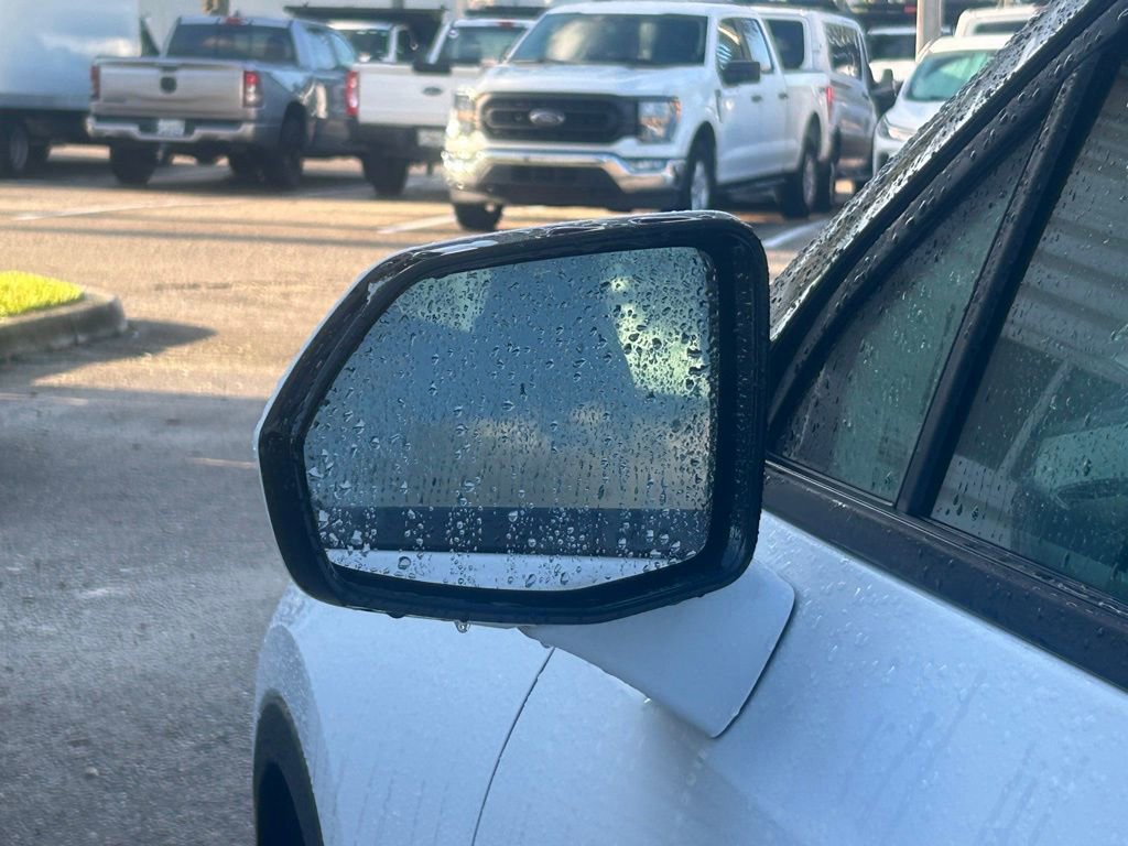 Used 2024 Chevrolet Blazer LT image 15