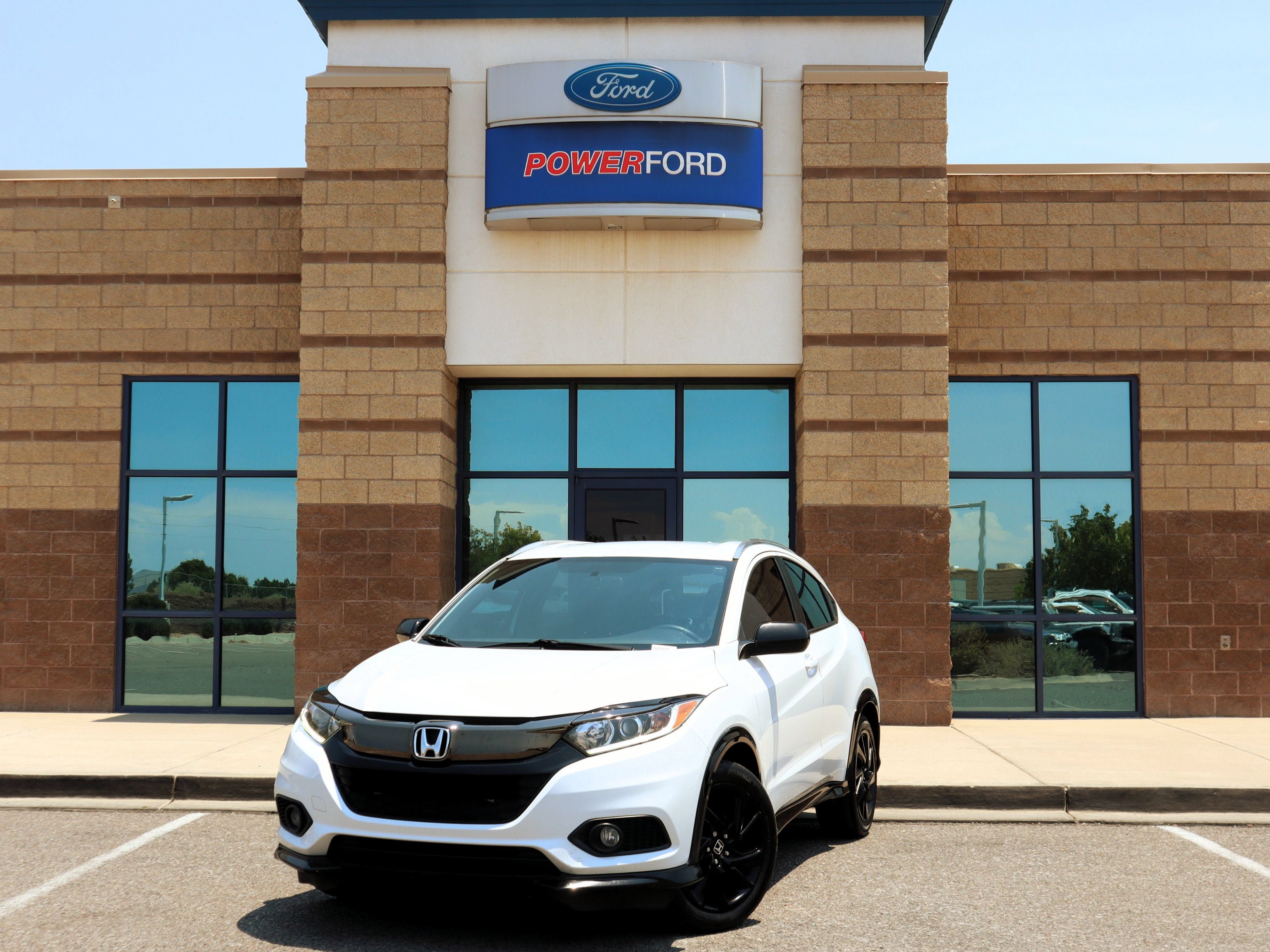 Used 2022 Honda HR-V Sport image 2