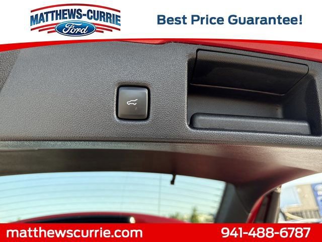 Certified 2025 Ford Escape SE w/ PHEV Premium Package image 14