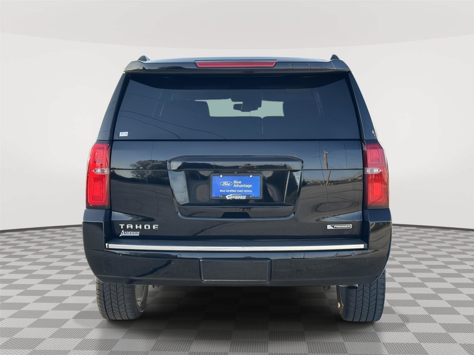 Used 2017 Chevrolet Tahoe Premier AWD/4WD image 8
