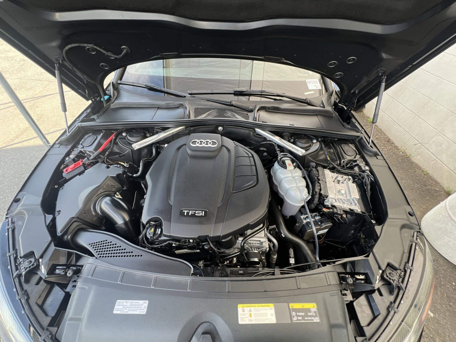 Used 2020 Audi A4 2.0T Premium w/ Convenience Package AWD/4WD image 36