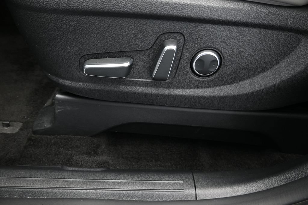 Used 2024 Hyundai Palisade SEL FWD image 22