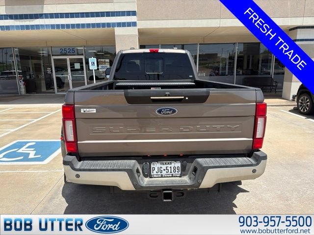 Certified 2021 Ford F350 Lariat w/ Lariat Ultimate Package AWD/4WD image 4