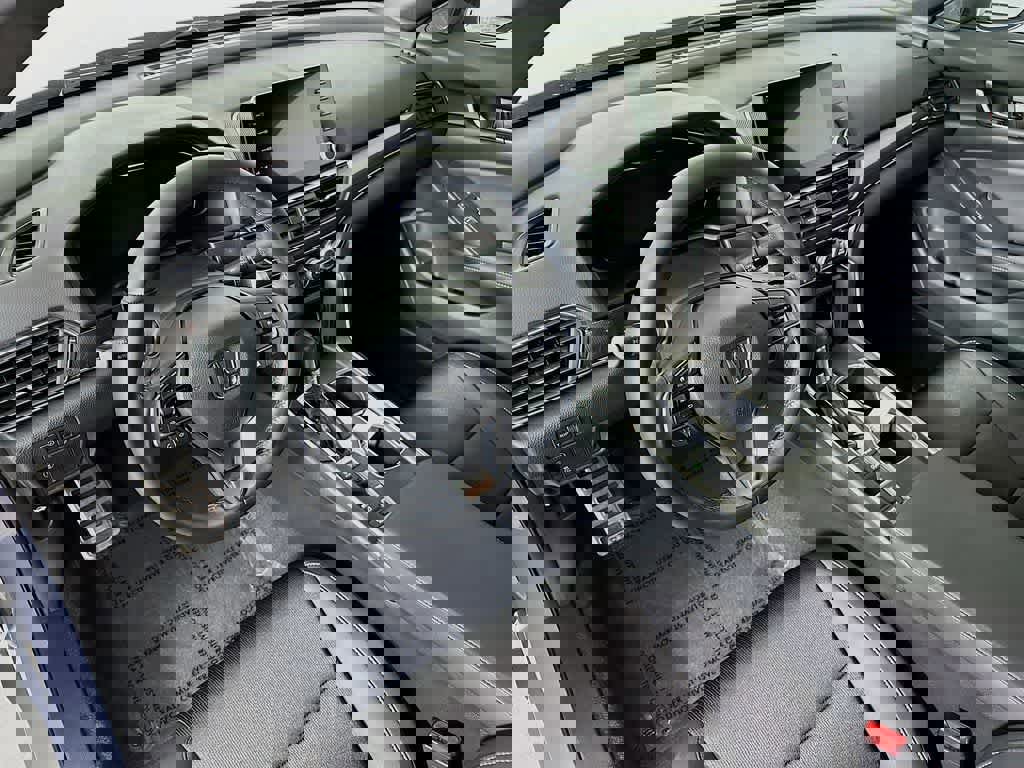 Used 2022 Honda Accord Sport image 9