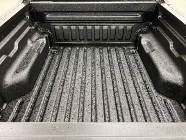 Certified 2025 Ford Maverick XLT w/ XLT Luxury Package image 19