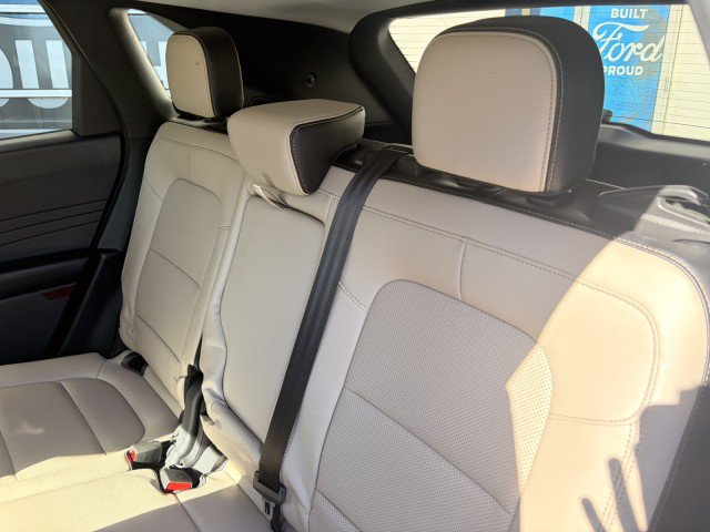Certified 2022 Ford Escape SEL AWD/4WD image 24