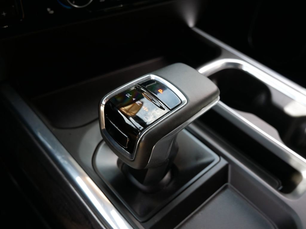 Used 2025 Chevrolet Silverado 1500 LTZ AWD/4WD image 23