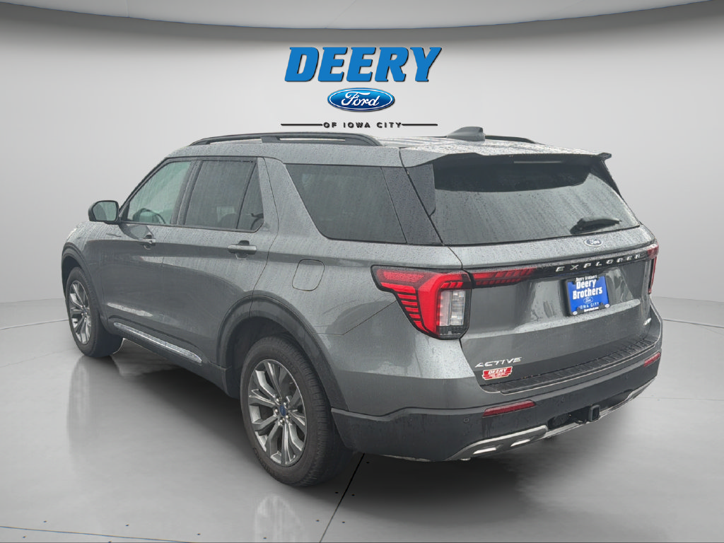 Certified 2025 Ford Explorer Active w/ Active Comfort Package AWD/4WD image 8