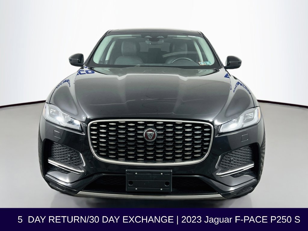 Used 2023 Jaguar F-PACE S AWD/4WD image 2