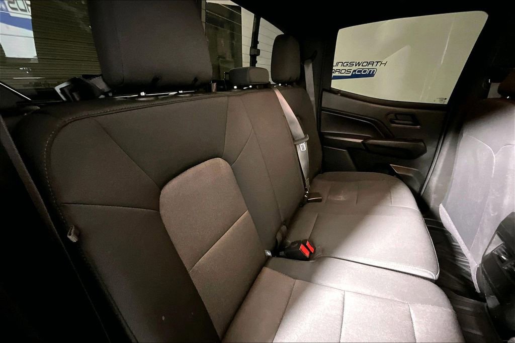 Used 2025 Chevrolet Colorado W/T image 22