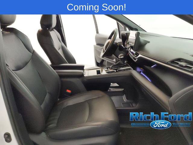 Used 2025 Toyota Sienna Limited AWD/4WD image 25
