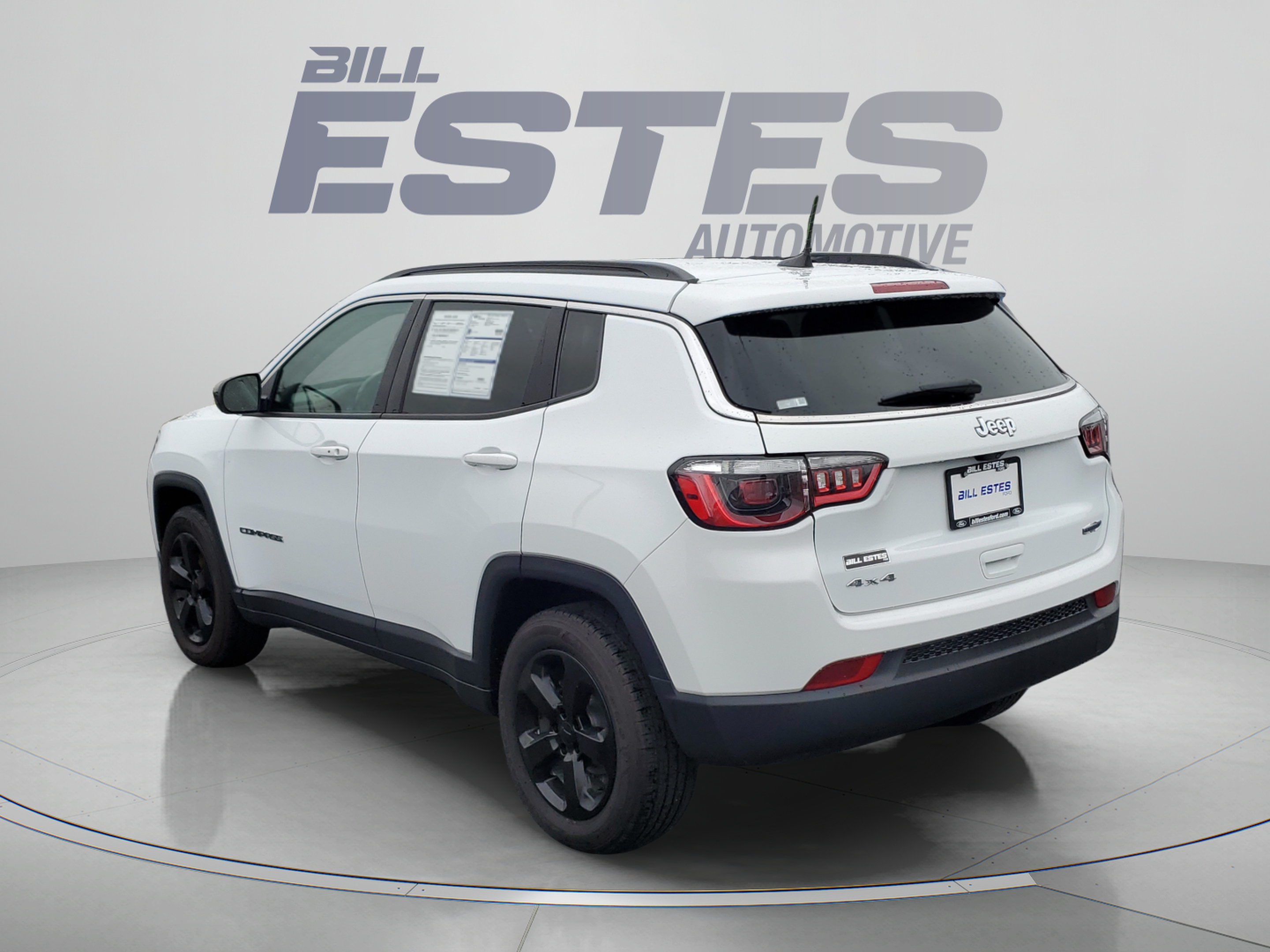 Used 2022 Jeep Compass Latitude w/ Convenience Group AWD/4WD image 2
