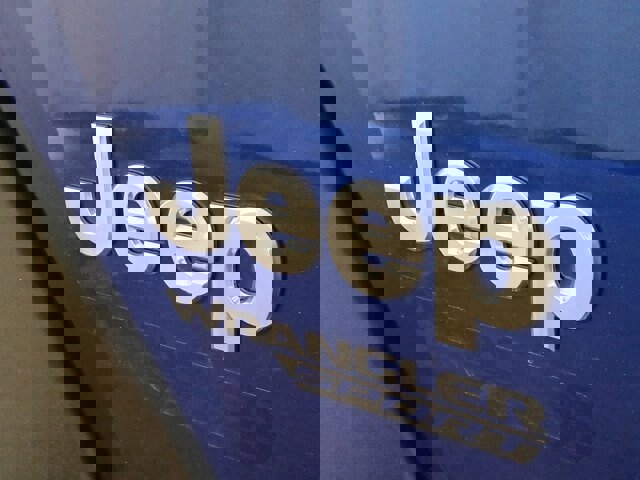 Used 2019 Jeep Wrangler Sport image 24