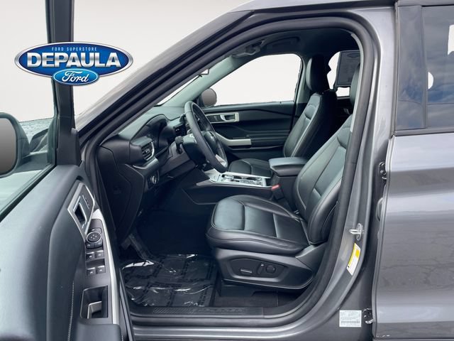 Certified 2024 Ford Explorer XLT w/ Equipment Group 202A AWD/4WD image 11