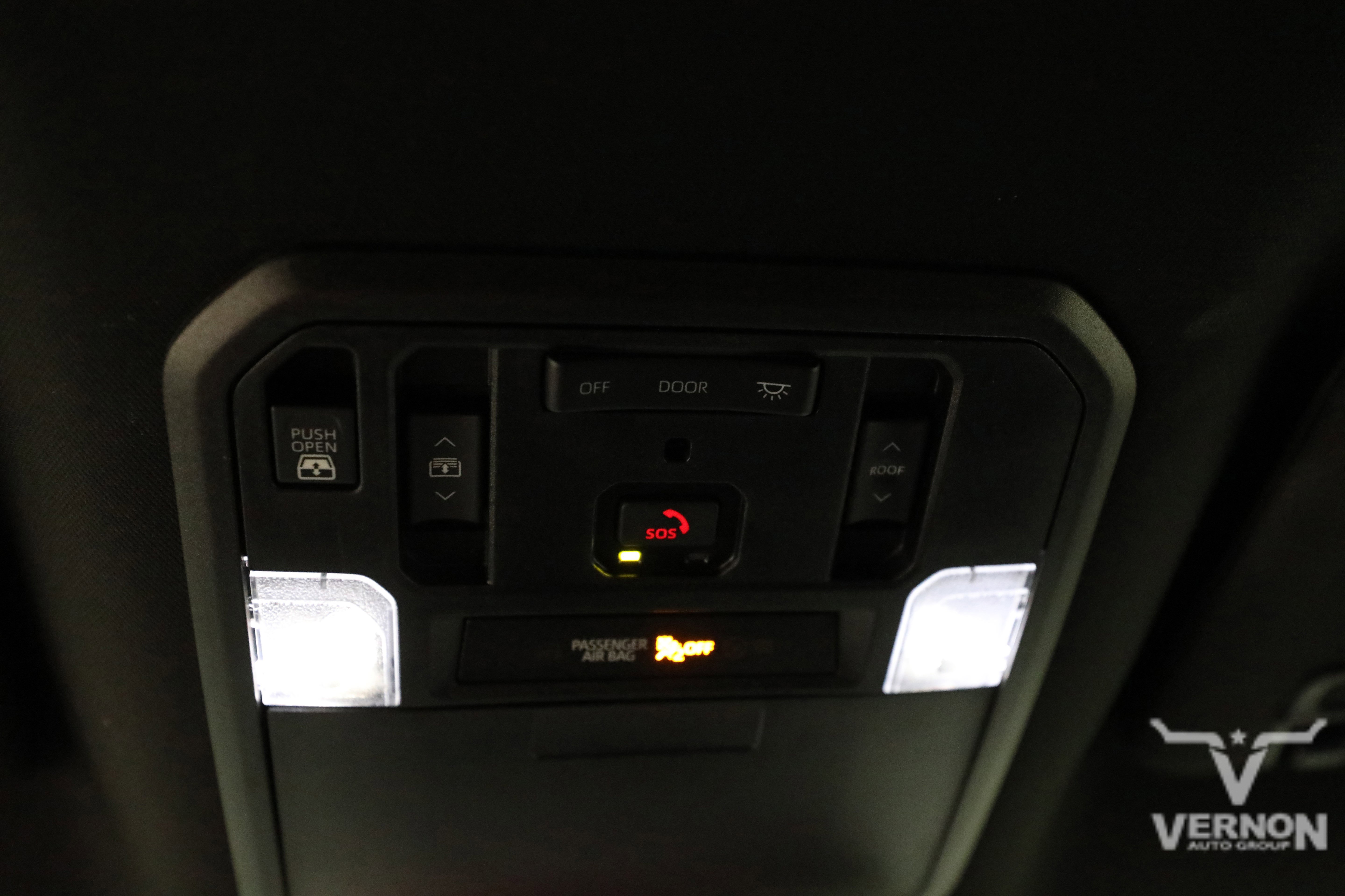 Used 2025 Toyota Tundra Limited w/ Power Package AWD/4WD image 26