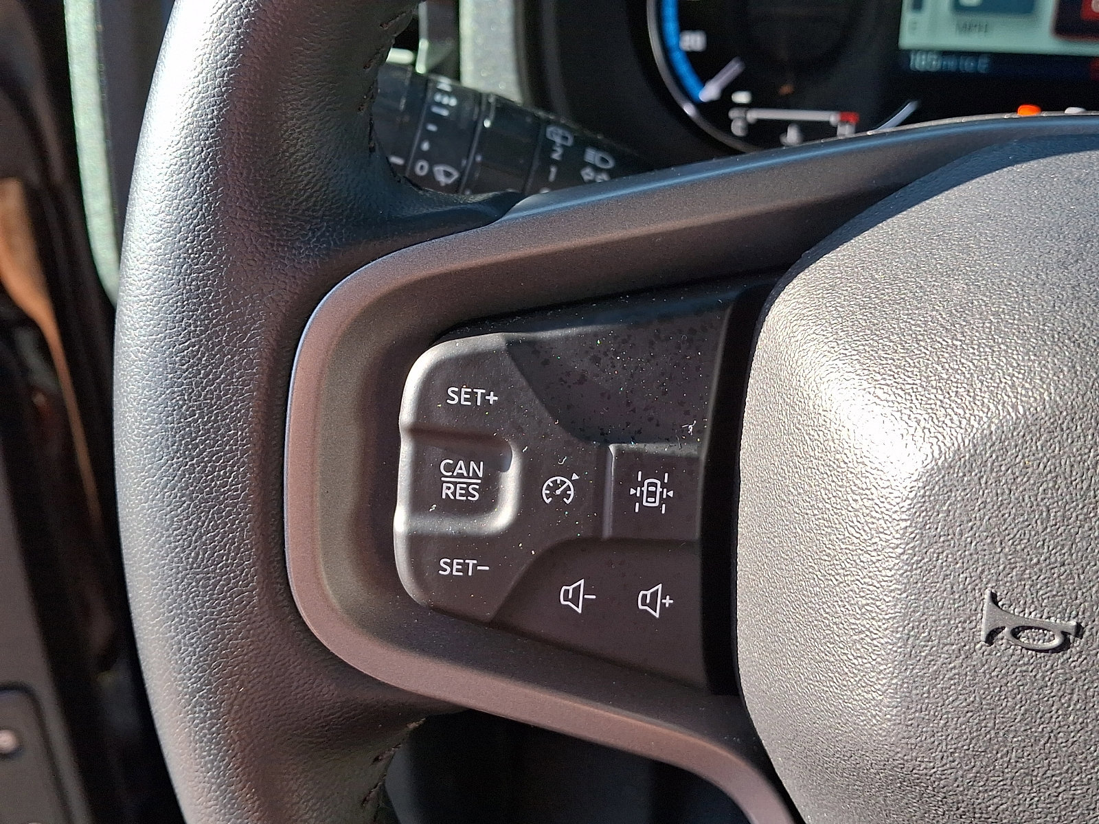 Certified 2024 Ford Bronco Black Diamond AWD/4WD image 22