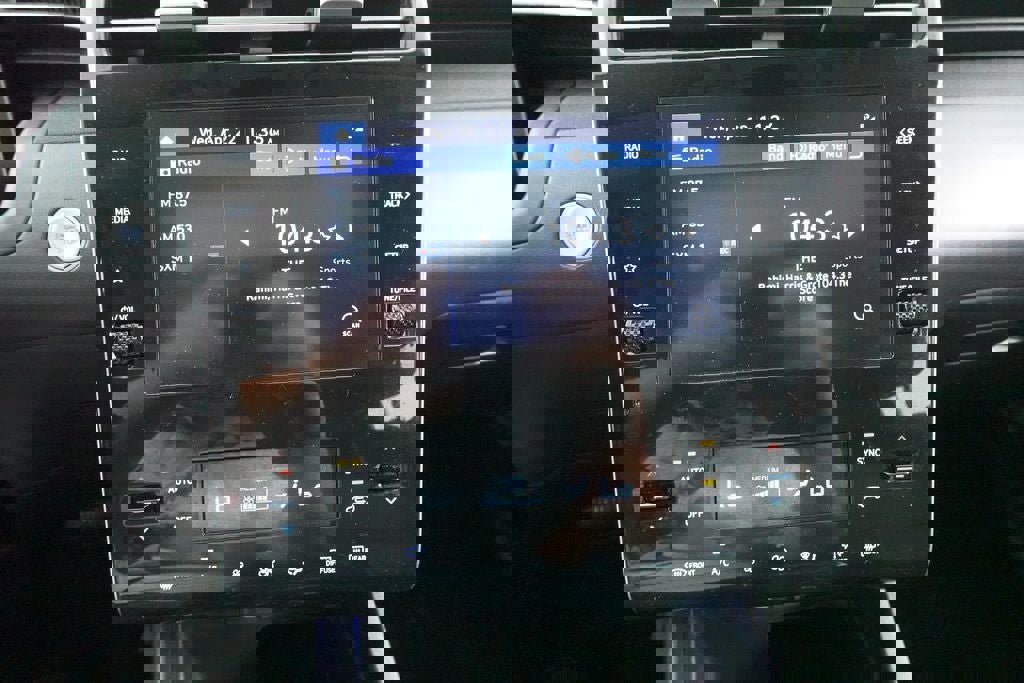 Used 2022 Hyundai Tucson SEL w/ Convenience + Premium Package AWD/4WD image 15