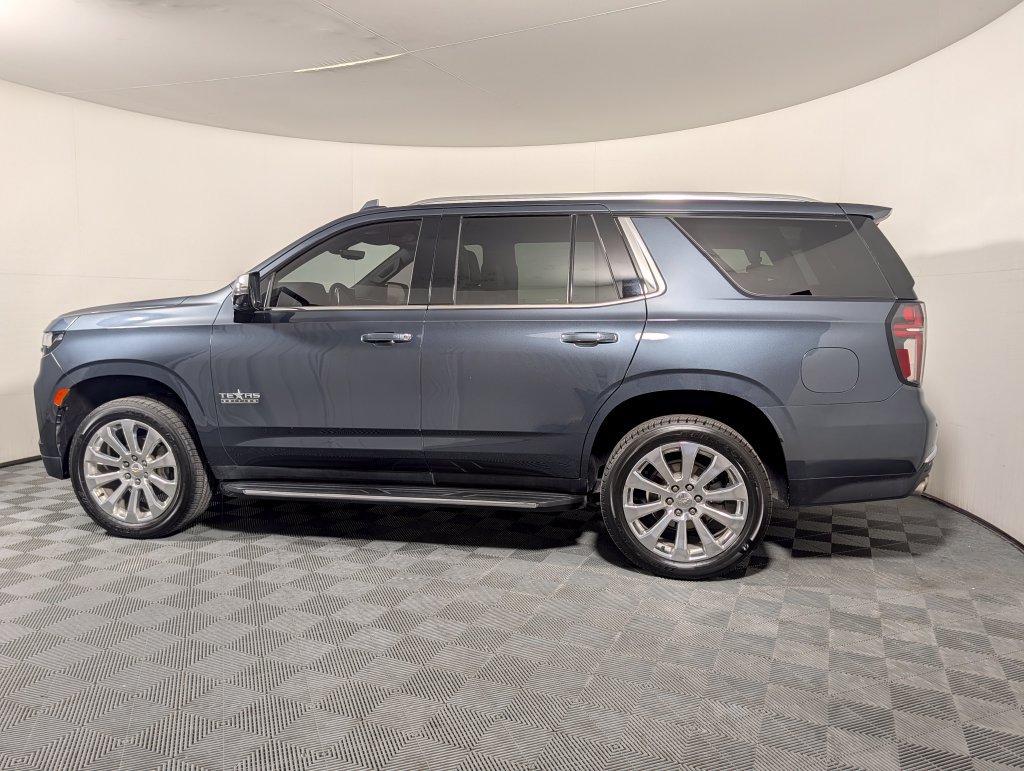Used 2021 Chevrolet Tahoe Premier w/ Premium Package RWD image 4