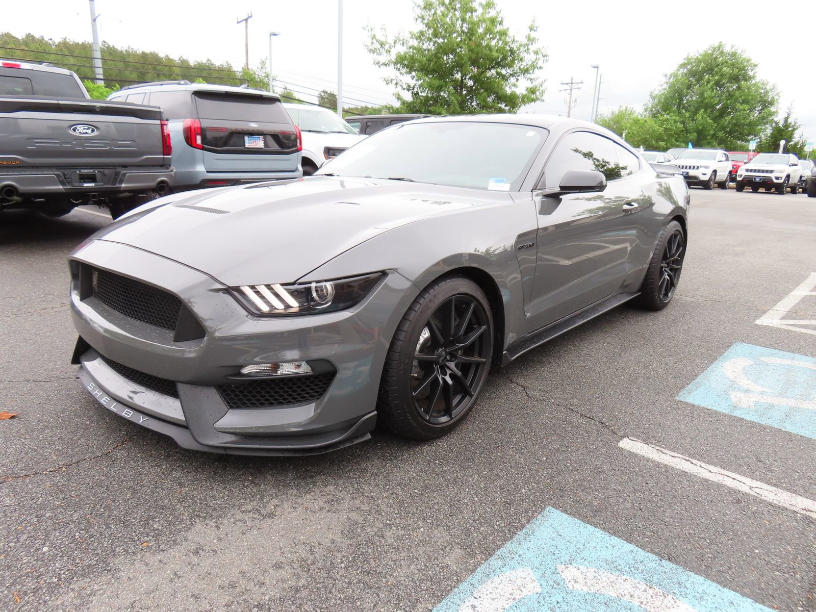 Certified 2018 Ford Mustang Shelby GT350 w/ Electronics Package RWD image 3