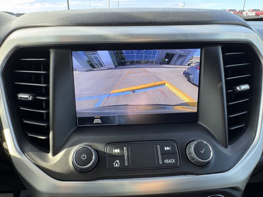 Used 2023 GMC Acadia SLT image 21