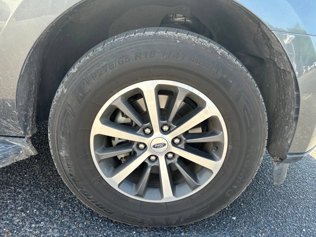 Certified 2021 Ford Expedition XLT RWD image 9