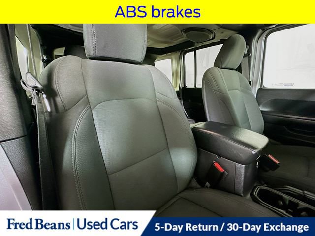 Used 2021 Jeep Wrangler Unlimited Sport AWD/4WD image 34