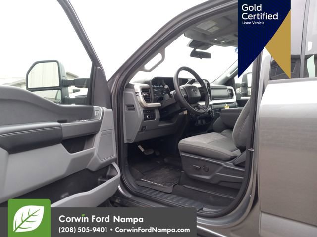 Certified 2024 Ford F350 XLT w/ 360-Degree Camera Package image 11