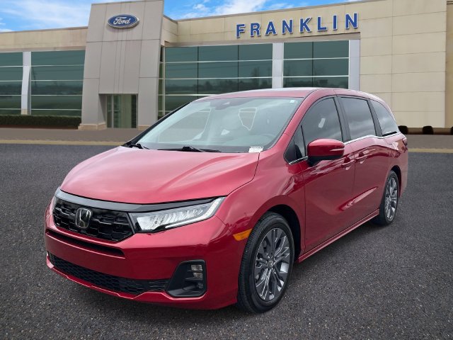 Used 2026 Honda Odyssey Touring image 3