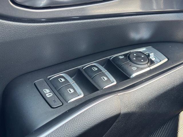 Used 2023 Kia Sorento LX FWD image 13