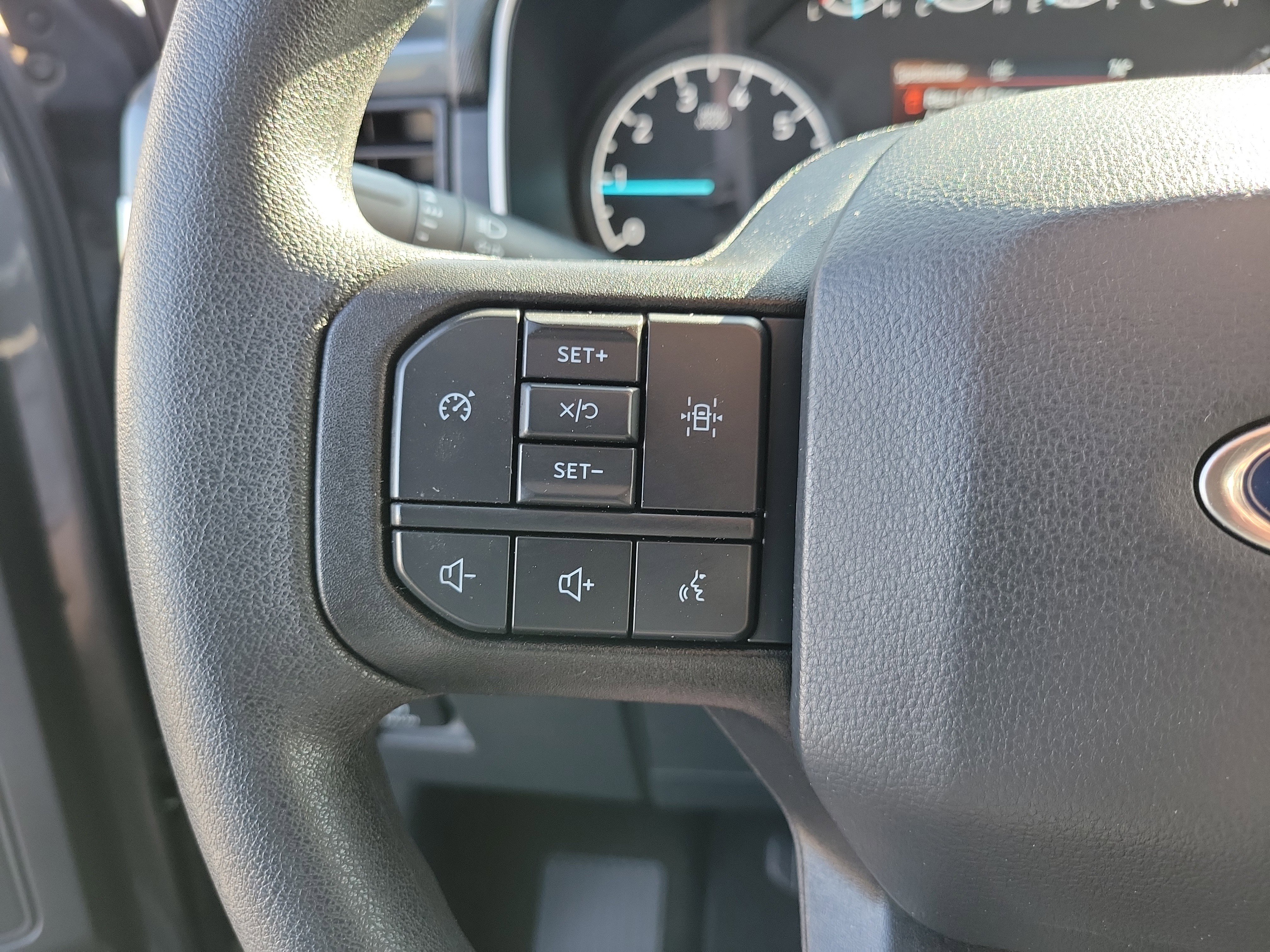 Certified 2023 Ford F150 XL w/ STX Appearance Package RWD image 5