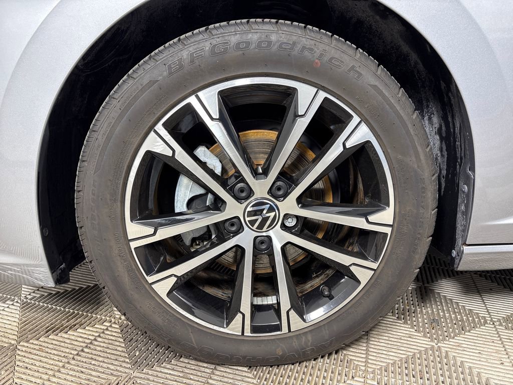 Used 2022 Volkswagen Jetta Sport FWD image 11