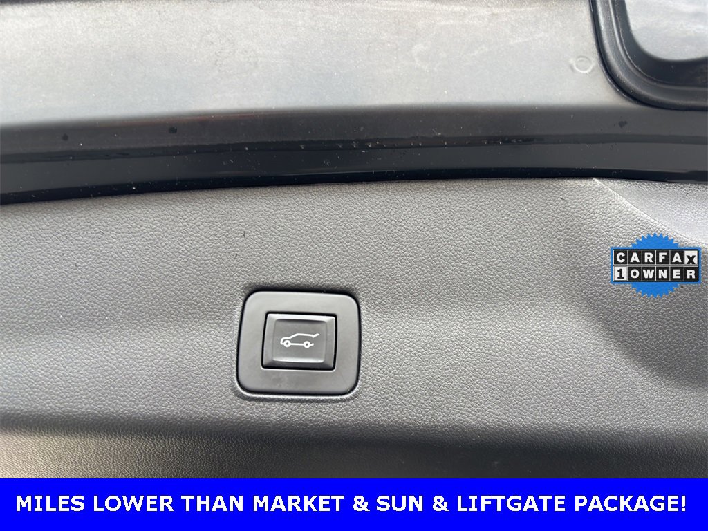 Used 2022 Chevrolet TrailBlazer RS w/ Sun and Liftgate Package image 8